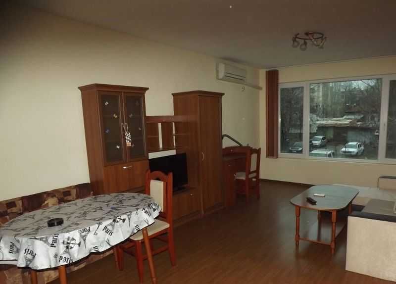 Дава се под наем Двустаен апартамент в Бургас, Лазур - 60 кв.м за 200 € - Снимка #13