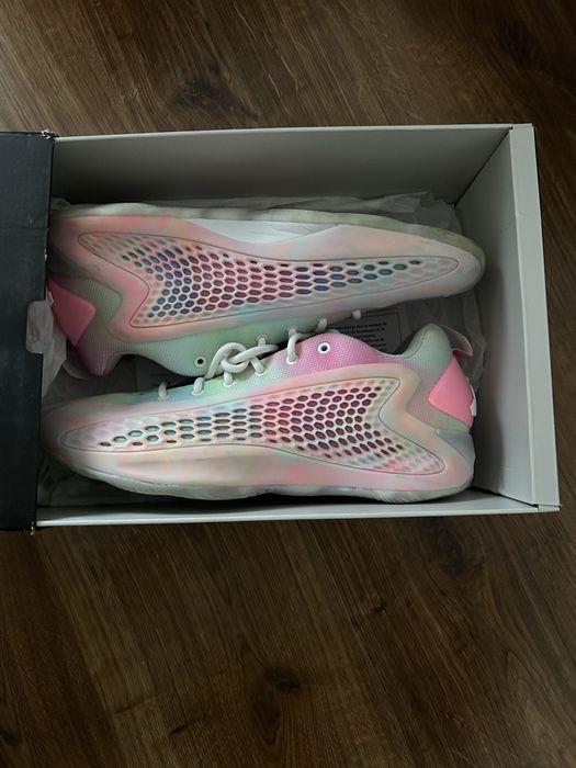 Adidas AE 1 low "Easter"