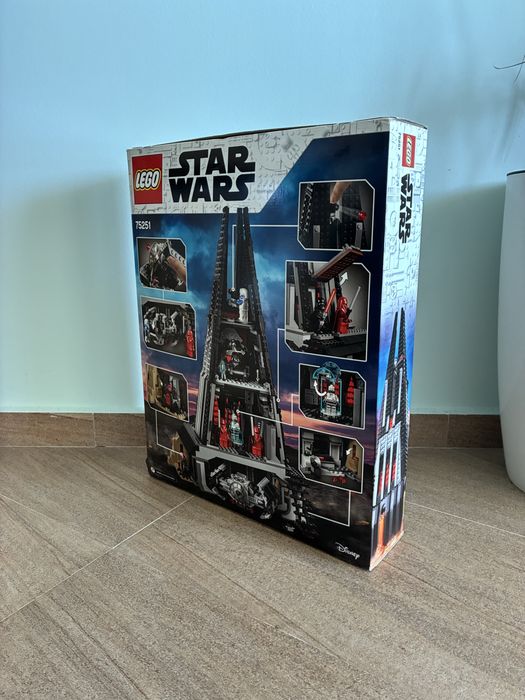 LEGO 75251 Darth Vader's Castle