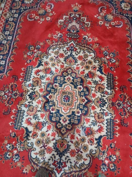 Продам ковёр шерстяной 2*3