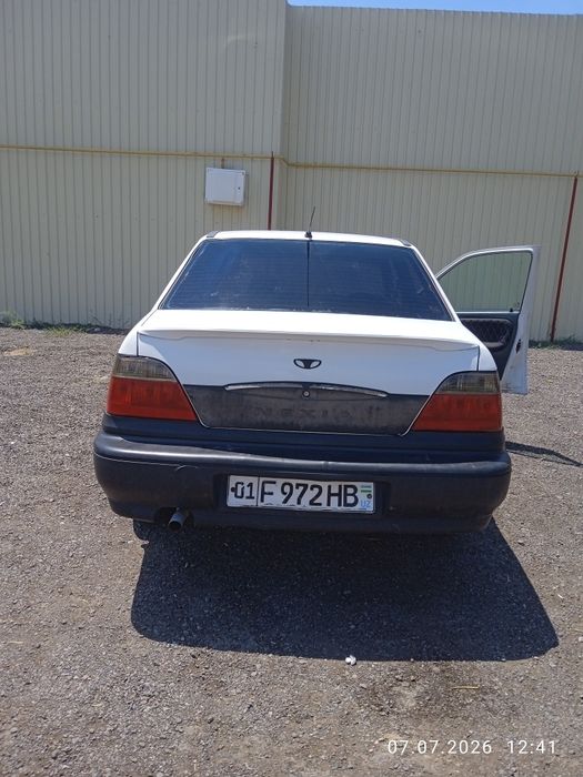 Neksiya 1 2003 yil  holati yaxshi