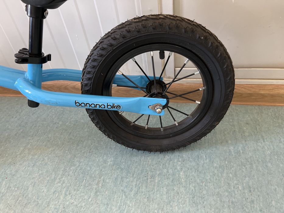Bicicleta fara pedale Balance Bike, banana bike, 12 inch, varsta 2-5 ani, cadru din aluminiu, albastru