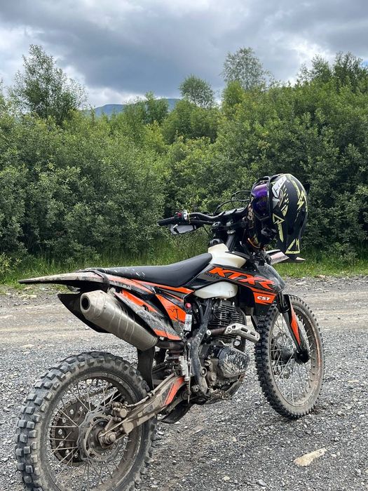 Продам мотоцикл ktxr