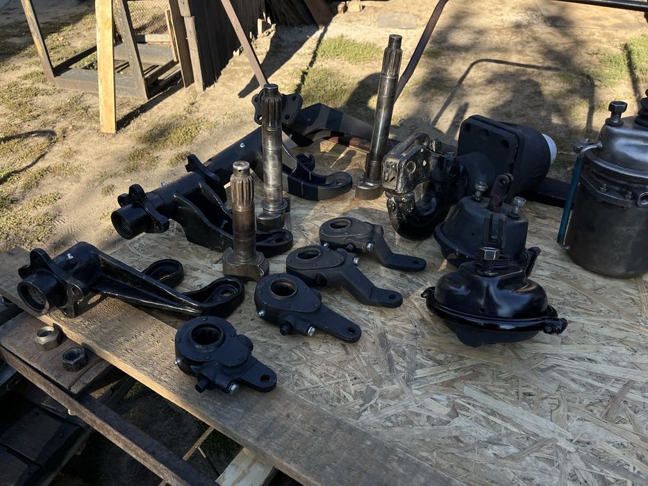 Продам Камаз по запчастям