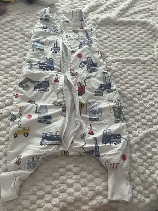 Saculet de dormit cu picioare de iarna Angel Baby