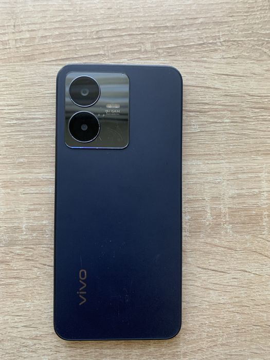 Телофон Vivo y22