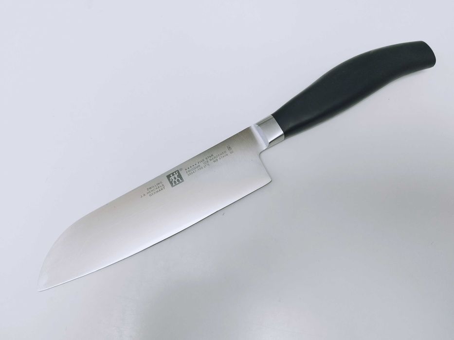 Cuțit ZWILLING Santoku Five Star