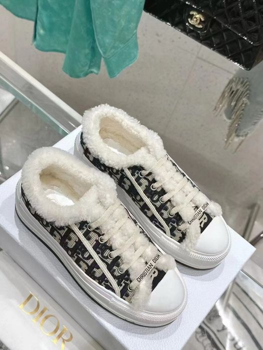 Продам зимние кеды прсле химчистки