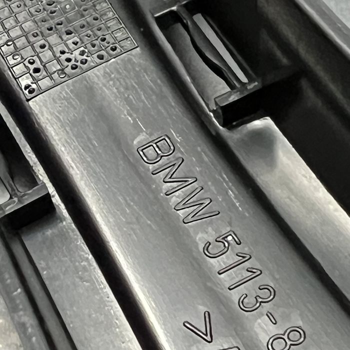 Новая ориг решетка радиатора bmw e34 бмв е34