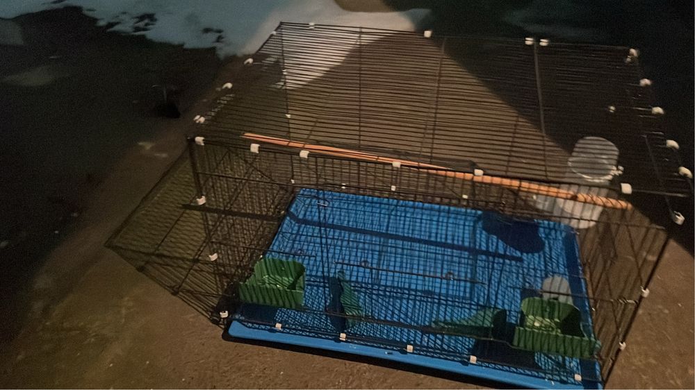 Продам клетку для попугаев 60*40*40