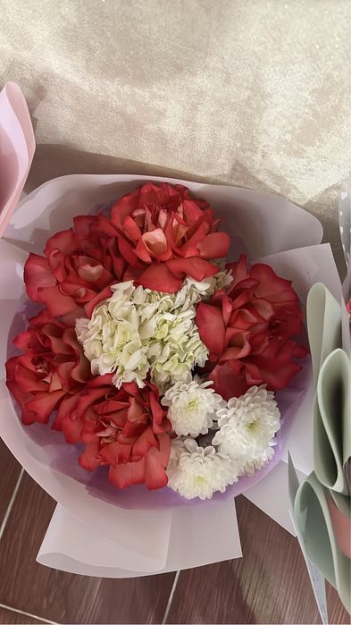 Продам букет цветов