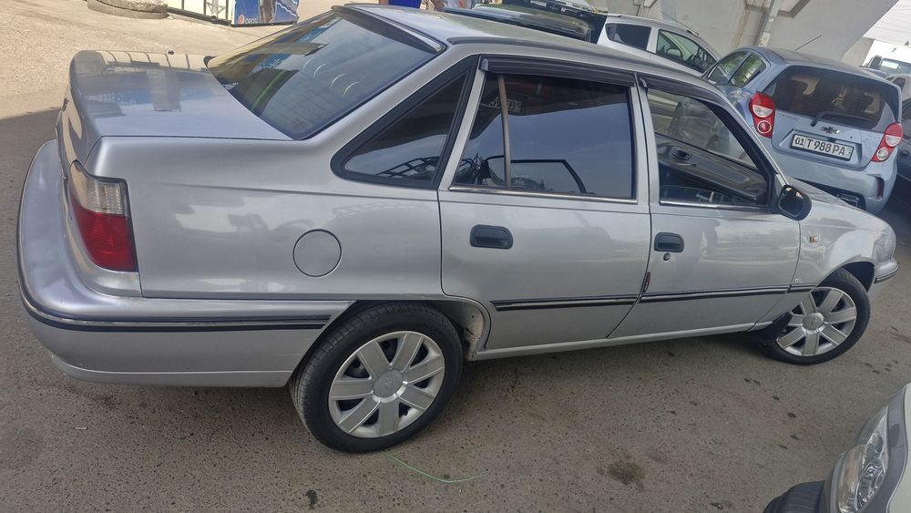 Other Nexia 2001 — 4