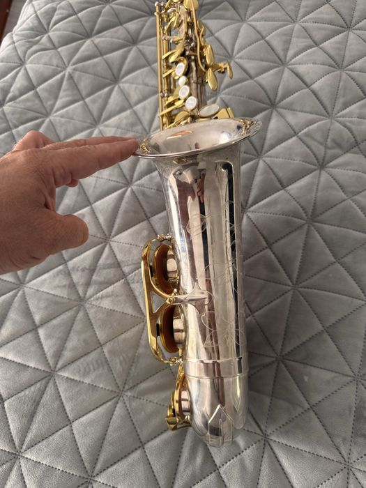 Saxofon Jupiter SGQ 1100 ca nou