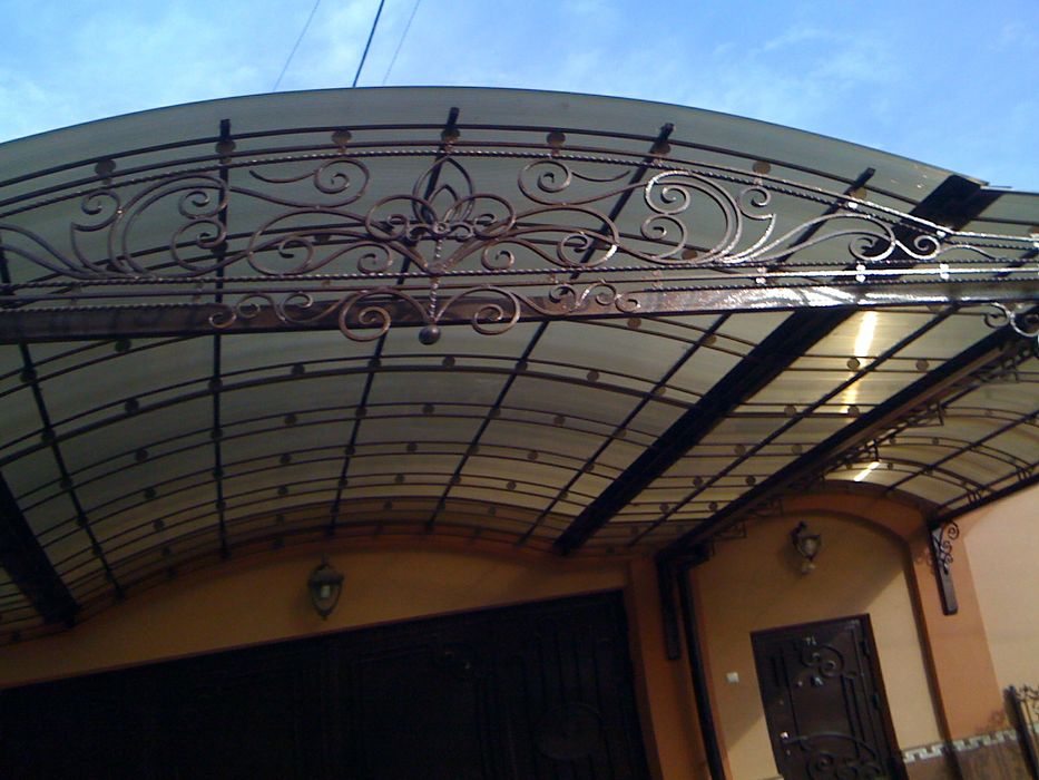 Изготовление НАВЕСов из лексана, козырьков.Оперативно и Качественно.