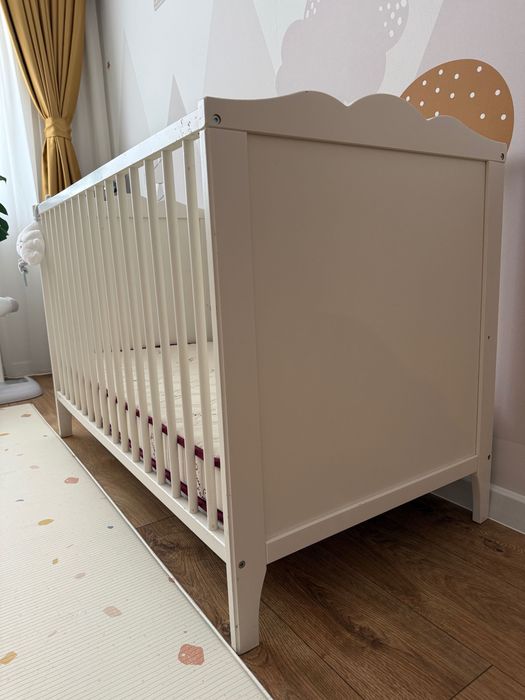 Бебешка кошара IKEA SMÅGÖRA + матрак