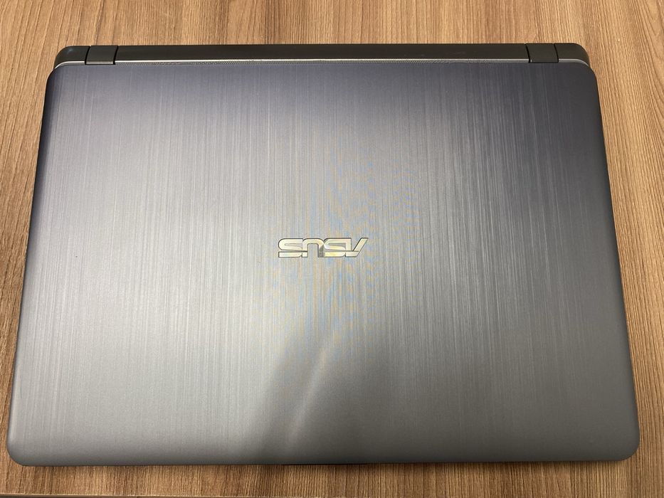 Продам ноутбук Asus