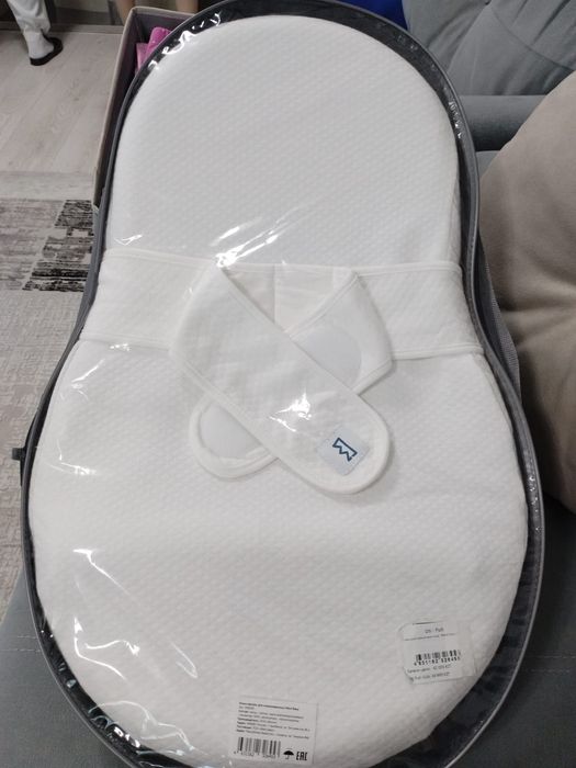 Продам кокон новый и шезлонг