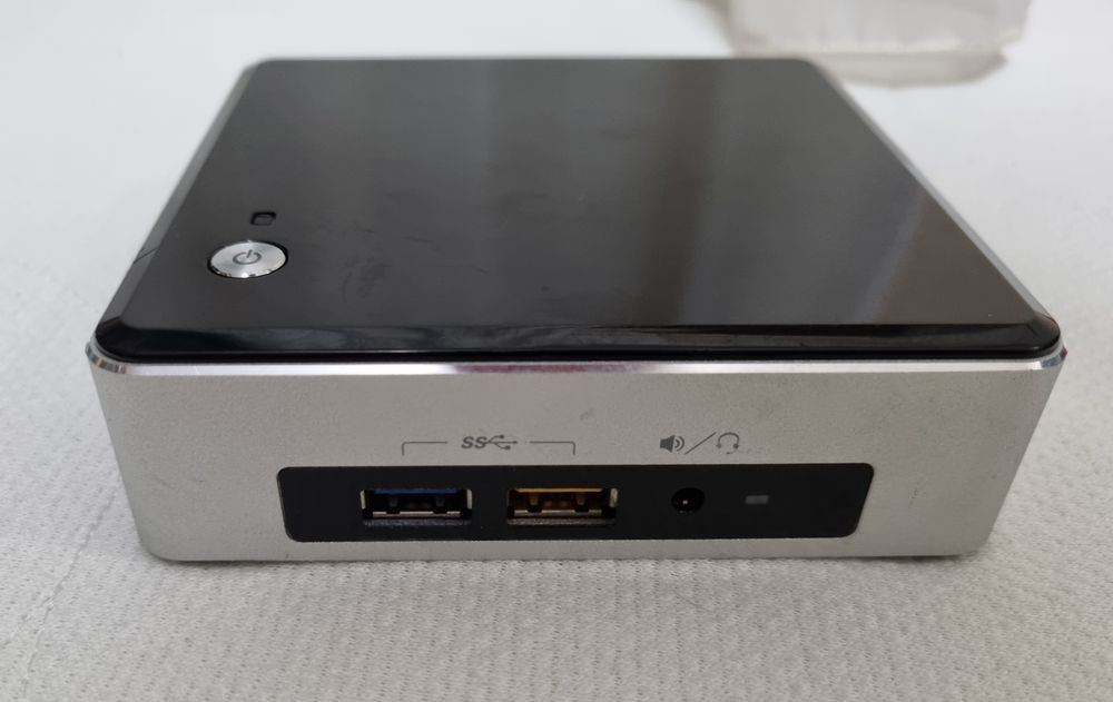 Intel Nuc6 i5 6260u mini PC