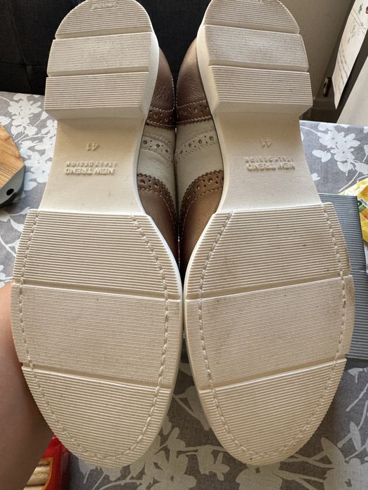 Нови обувки 40/41 Грация - естествена кожа