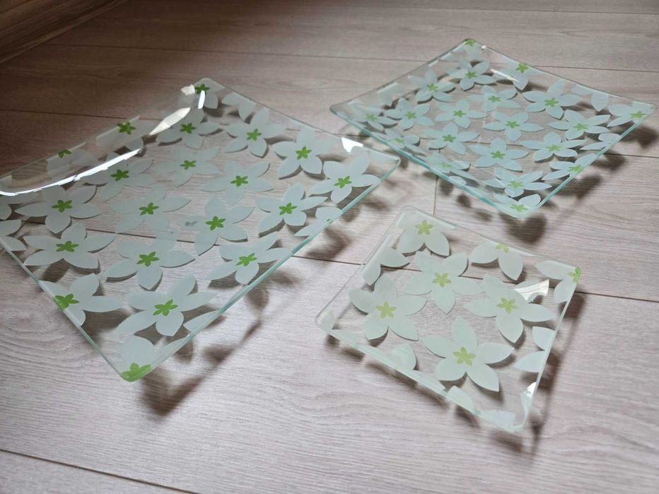 Страхотни чинийки с цветя. Комплект или на брой