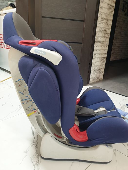 Автокресло 0+ б/у
