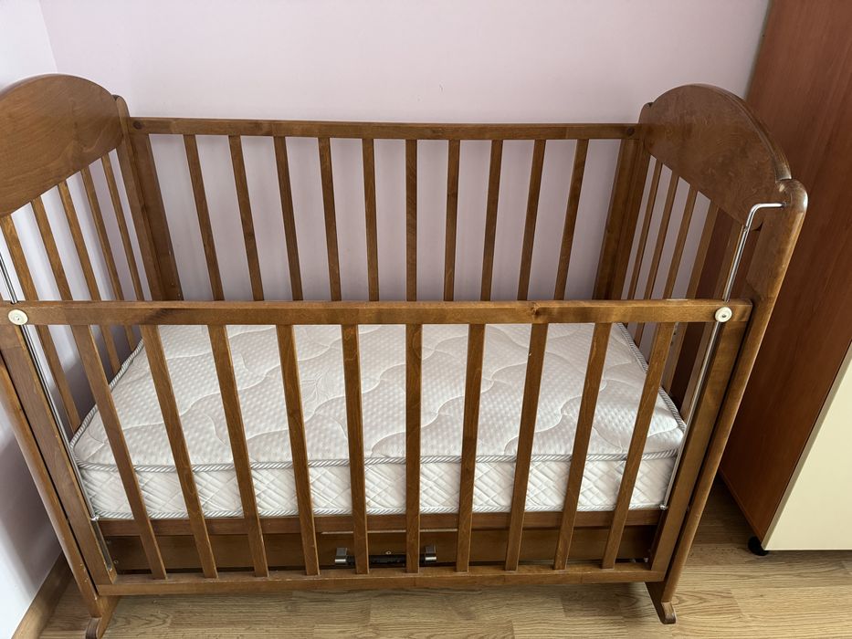 Продается детский кровать до 3х л