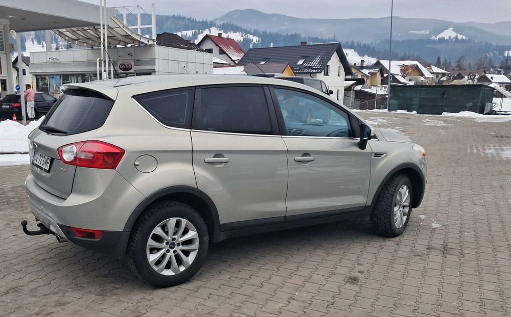 Vând Ford kuga 4x4