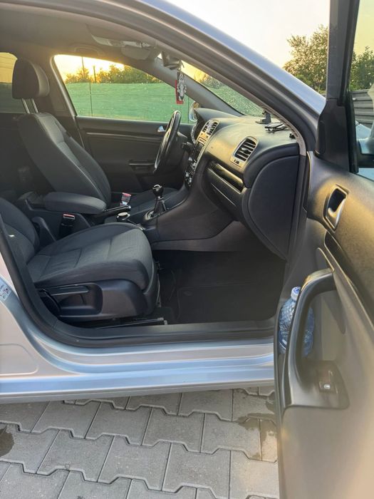 VW GOLF VI 1.6 TDI 2010