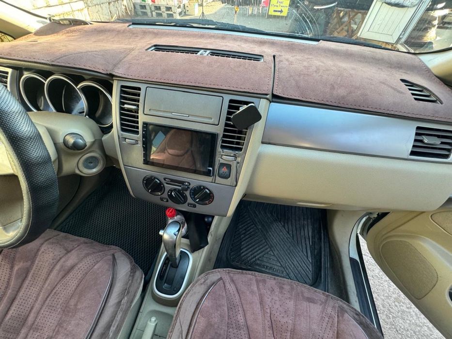 Накидка на панель