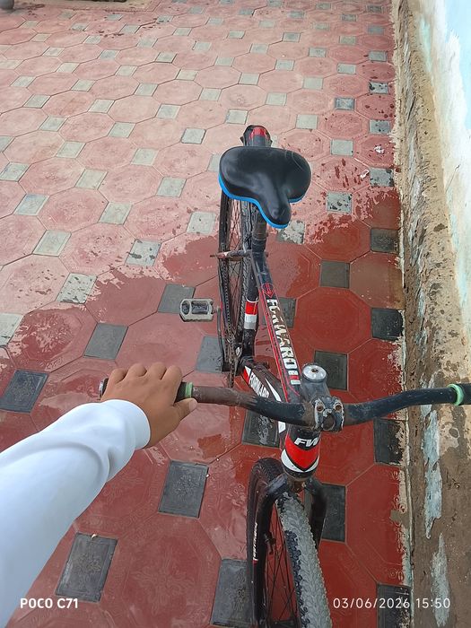 Velosiped sotildi