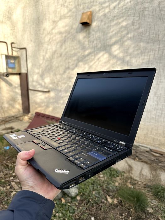 Lenovo Thinkpad X220 Intel Core I3