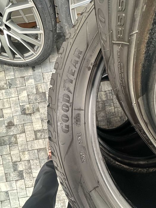 Jante+Cauciucuri noi Originale Audi A5, A6, A7 ,Q5 R20 Sport