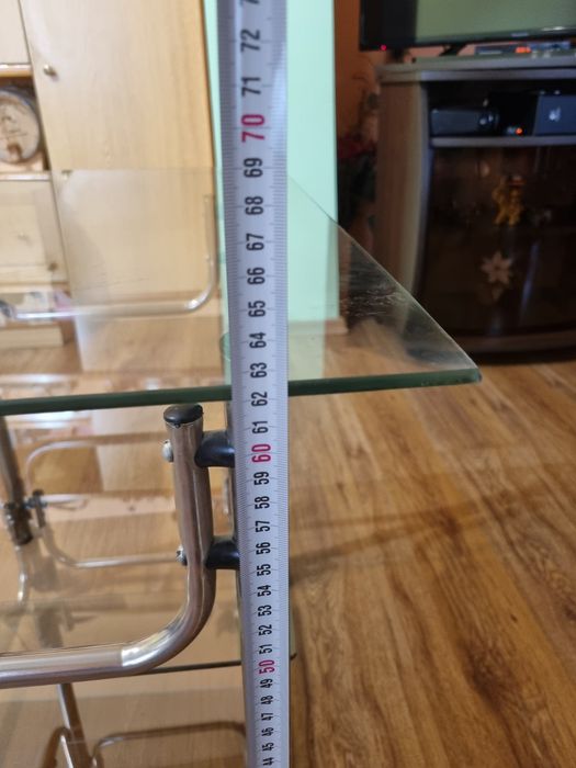 Стъклена холна масичка