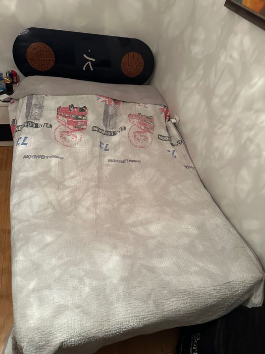 Легло и гардероб