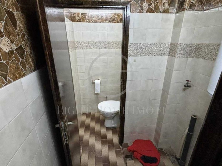 Продава се Тристаен апартамент в Пловдив, Кючук Париж - 96 кв.м за 897 €/кв.м - Снимка #11