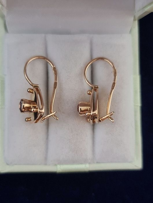 Золотые серьги 583 пробы с александритом