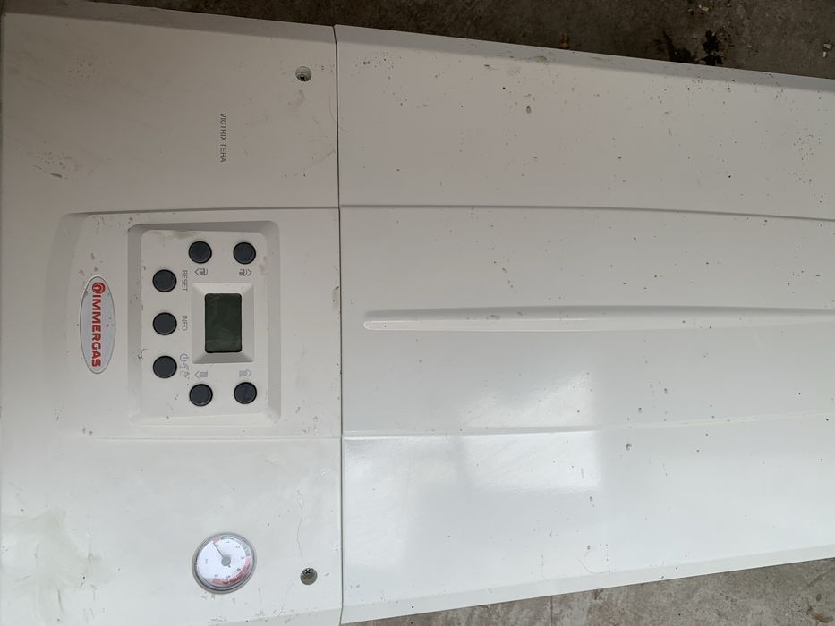 Centrala termică Immergas Victrix Tera 28/24 KW cu placa de baza arsă