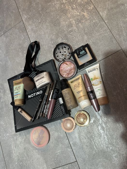 Лот от гримове, revolution, aura, garnier, golden rose