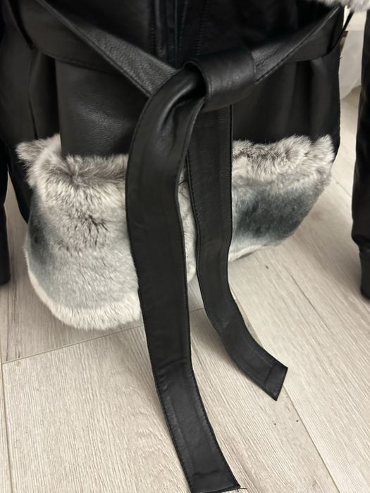 Haina scurta blana Rex Chinchilla cu gluga