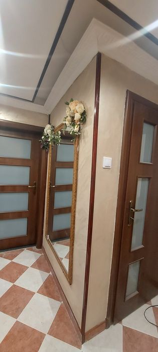 Închiriez apartament 3 camere