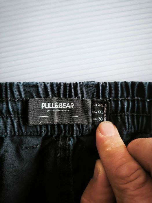 Pantaloni Pull & Bear