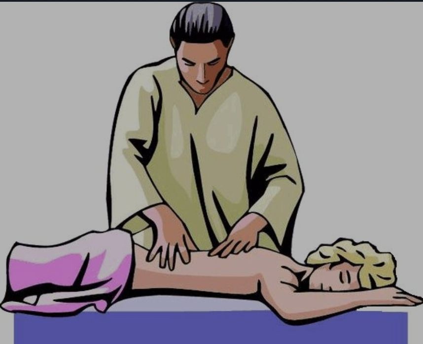 Парень массажист