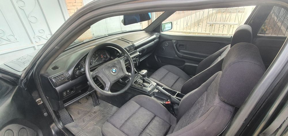 BMW E36 sotiladi