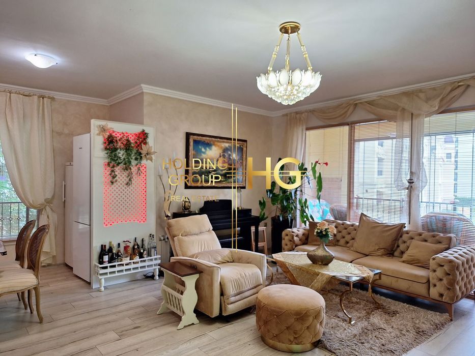 Продава се Многостаен апартамент в к.к. Св.Св. Константин и Елена - 216 кв.м за 2454 €/кв.м - Снимка #3