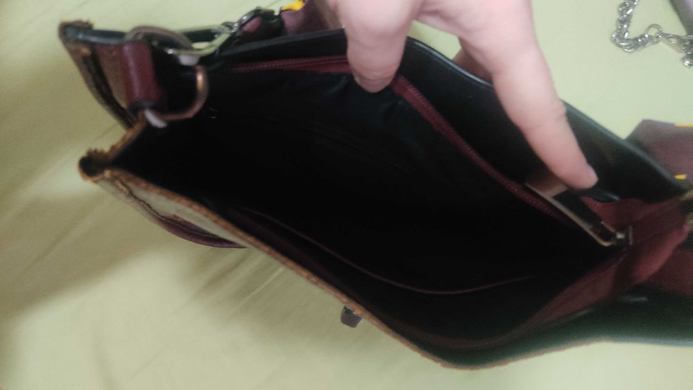 Продам кожаные сумки