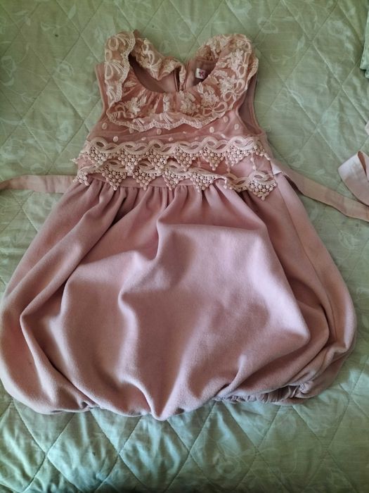 Платье детское на 5-6 лет