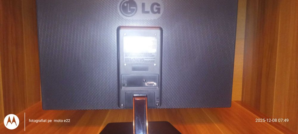 Monitor LG 22" perfect functional