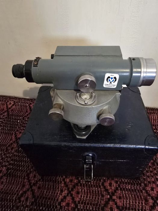 Оптичен невилир НиК 020