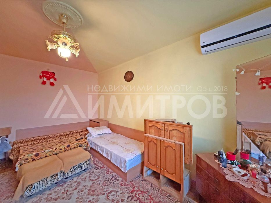 Продава апартамент тип гарсониера 42 кв.м. в гр. Нови пазар, кв. Възраждане