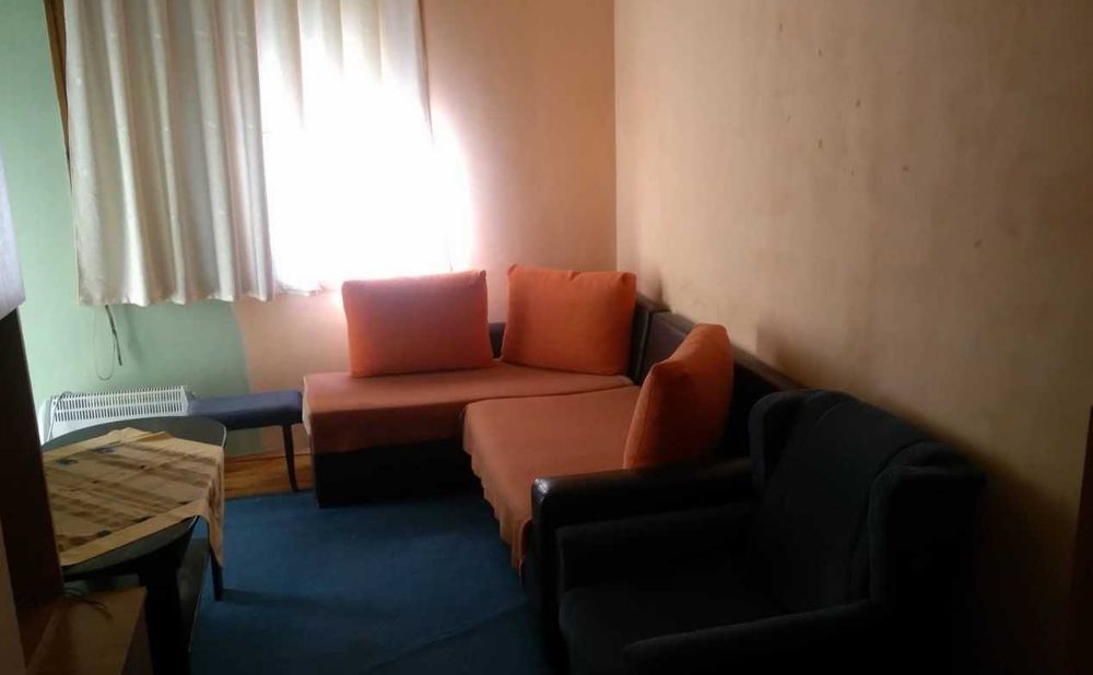 Дава се под наем Тристаен апартамент в Пловдив, Младежки Хълм - 88 кв.м за 484.5 € - Снимка #3